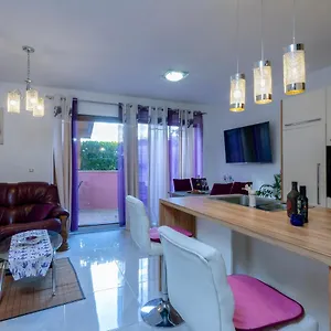  Apartment Magic